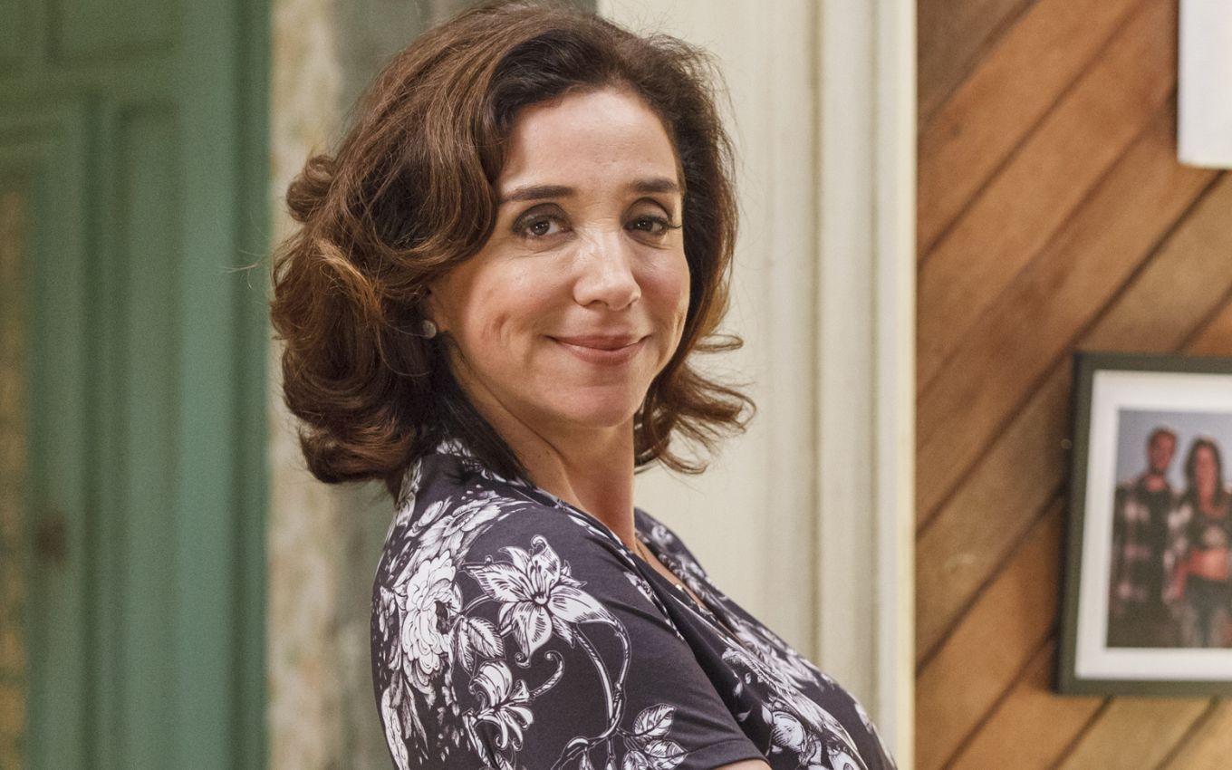 Francesca (Marisa Orth), de Haja Coração