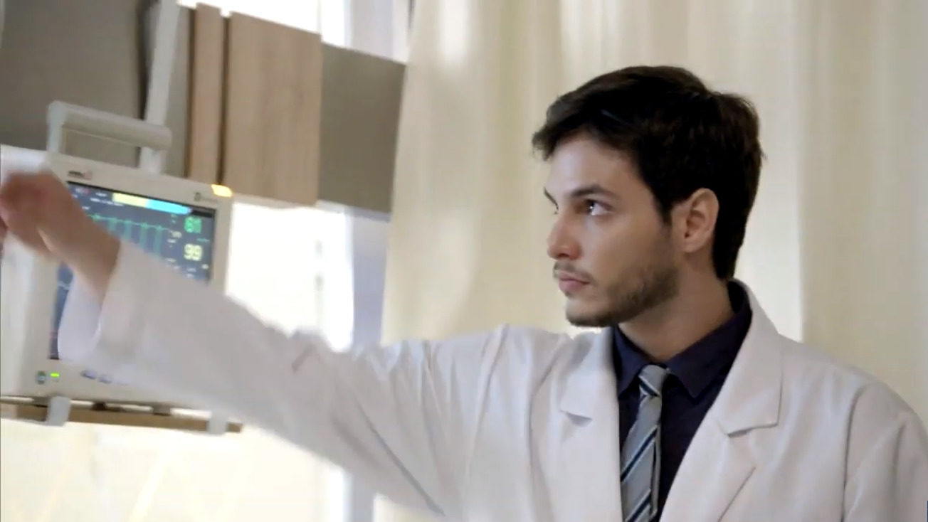 Bruno Guedes como Edison em Topíssima (Reprodução / YouTube)