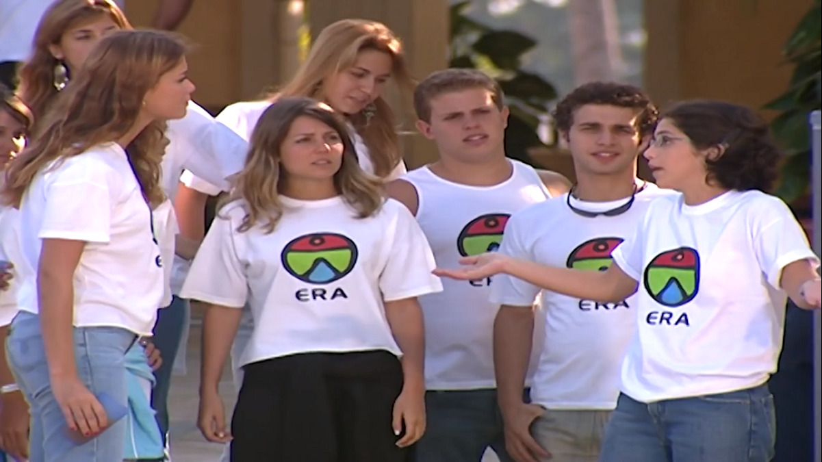Clara (Alinne Moraes) e Paulinha (Roberta Gualda) em Mulheres Apaixonadas