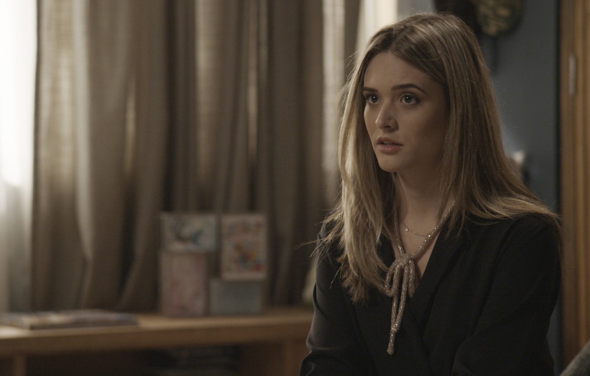 Simone (Juliana Paiva), de A Força do Querer