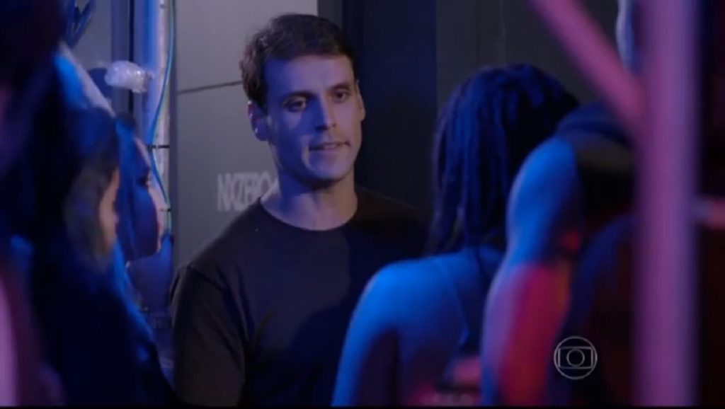 Sol brigando em Malhação: Sonhos