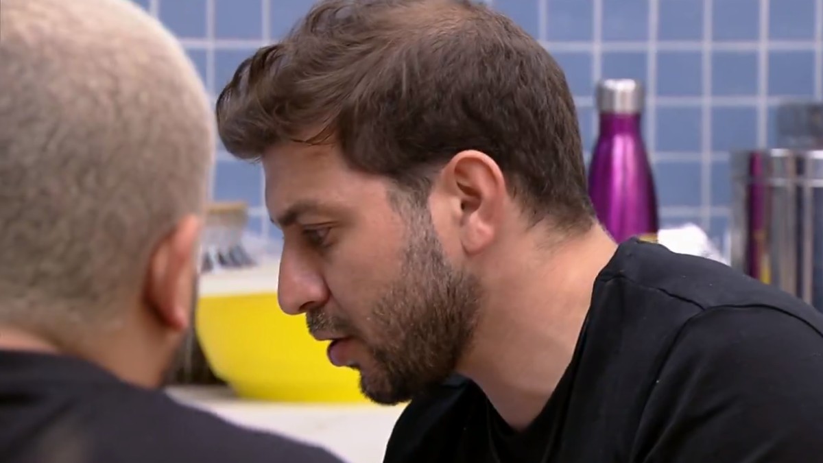 Caio e Projota conversam sobre Gilberto do BBB 21