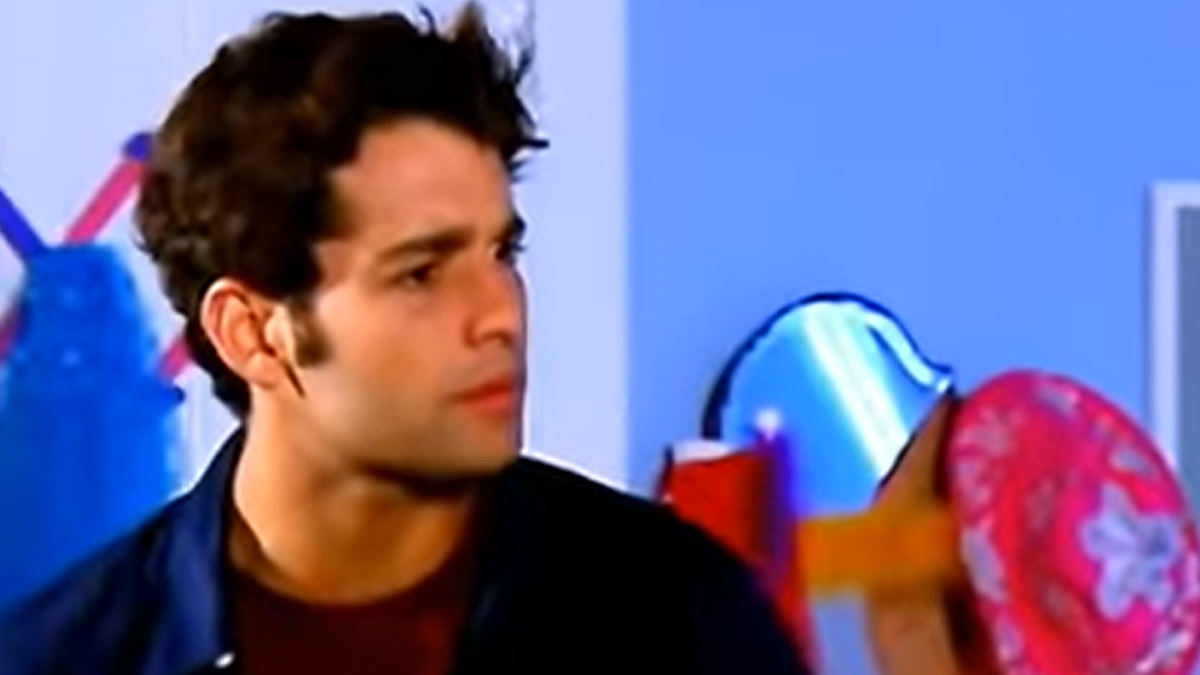 Adriano (Daniel Ávila) em Floribella