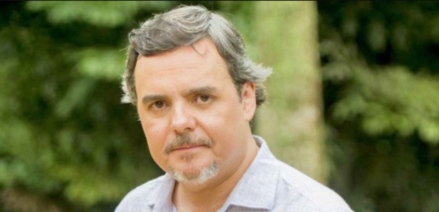 Cassio Gabus Mendes