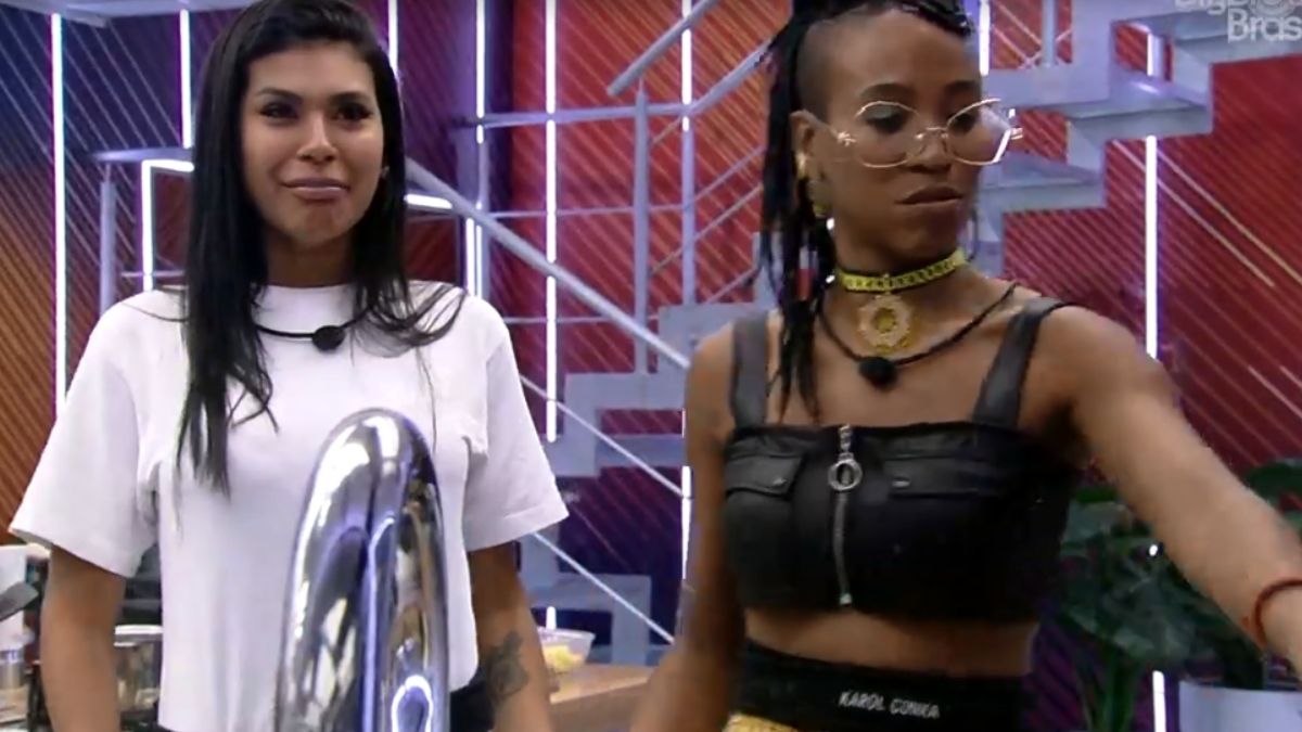 Pocah e Karol Conká na cozinha VIP do BBB 21