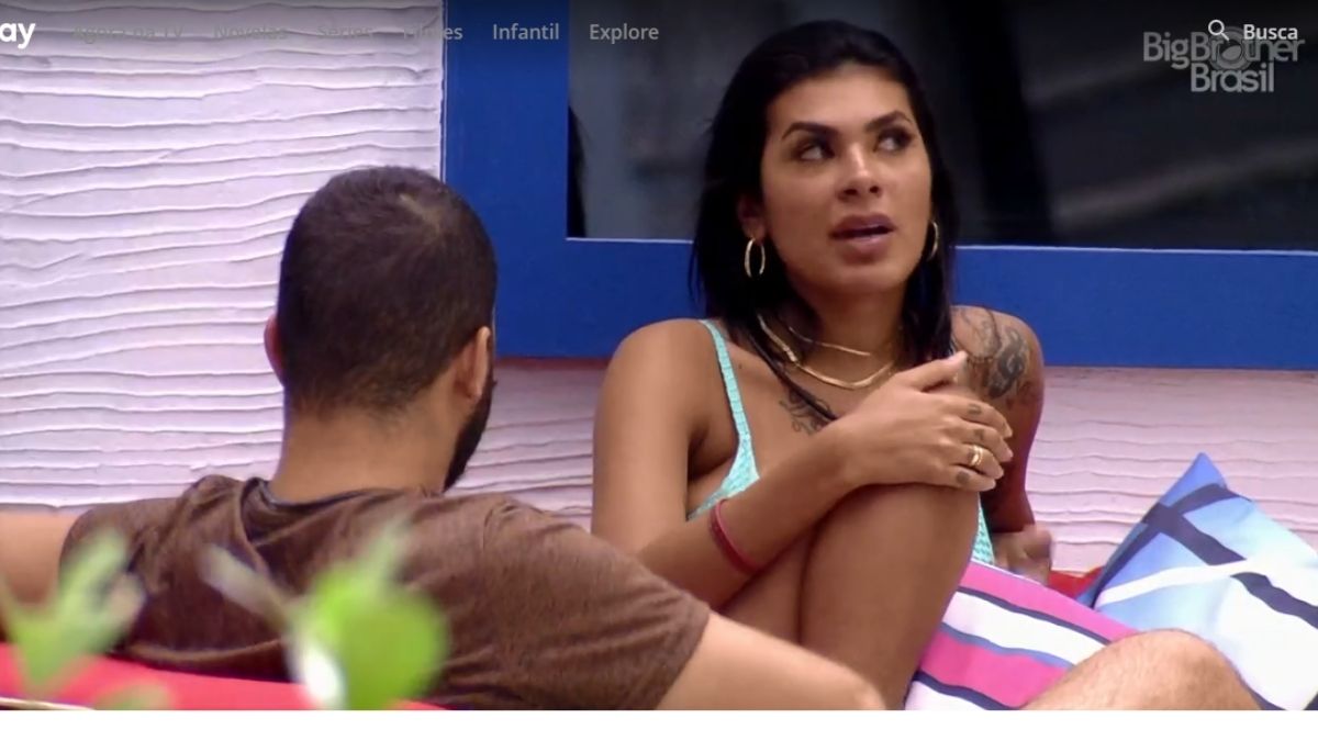 Gil e Pocah conversam no BBB 21