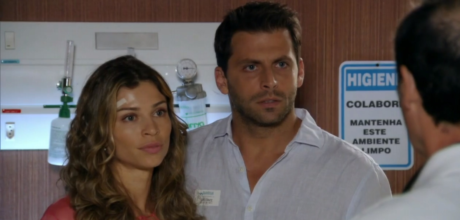 Ester (Grazi Massafera) e Cassiano (Henri Castelli) de Flor do Caribe