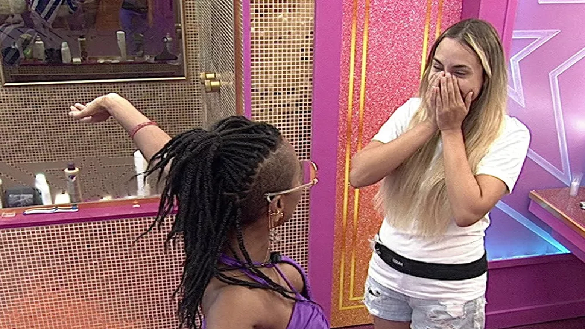 Karol Conká e Sarah no BBB 21