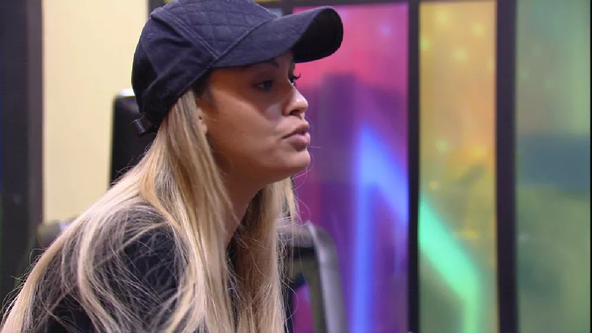 Sarah fala sobre votos no BBB 21