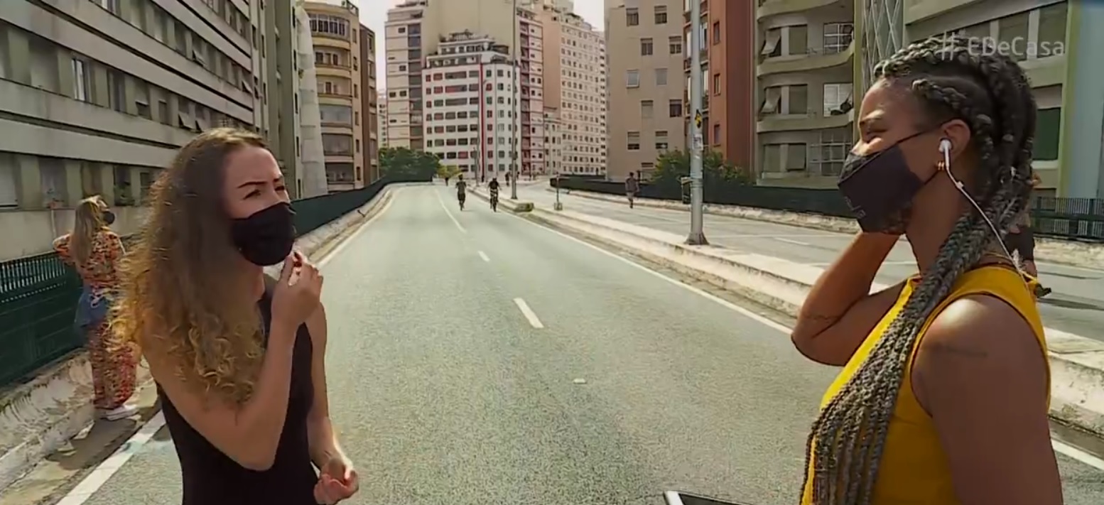 Rita Batista e a produtora cultural Fernanda Bueno no É de Casa