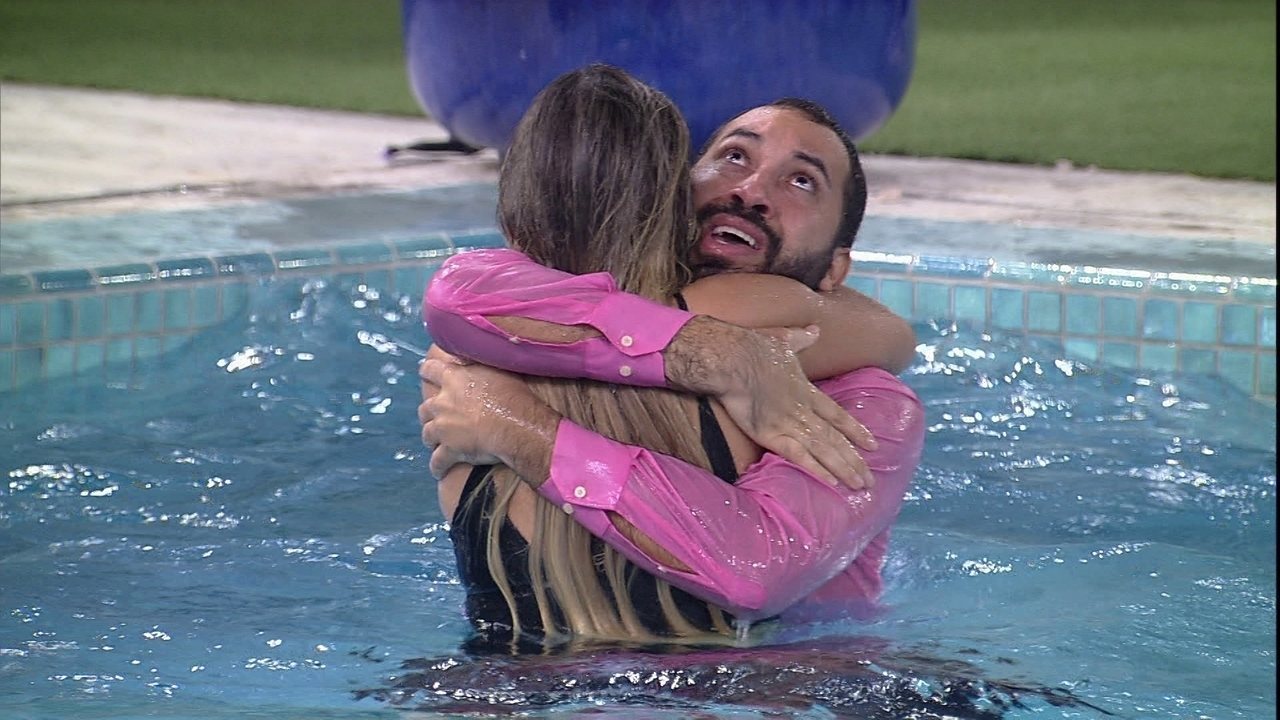 Sarah e Gilberto no BBB 21