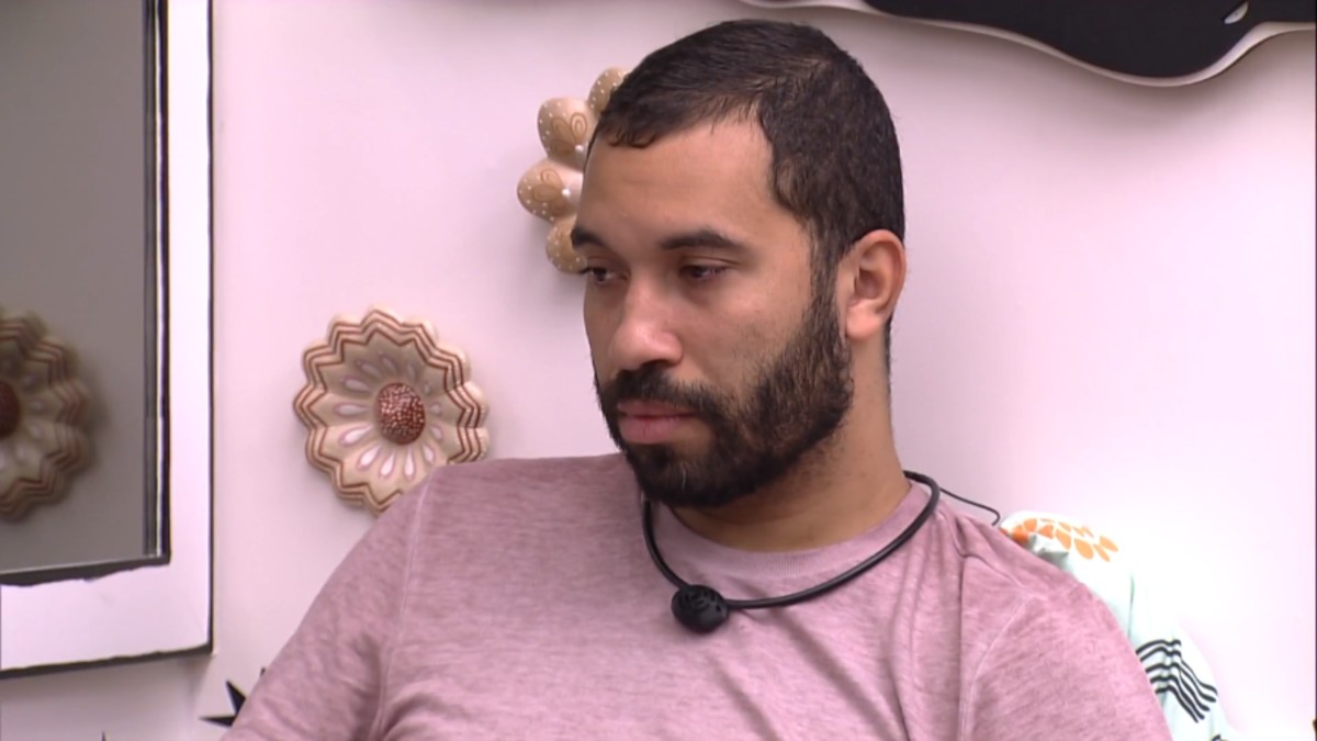 Gilberto no quarto cordel do BBB 21