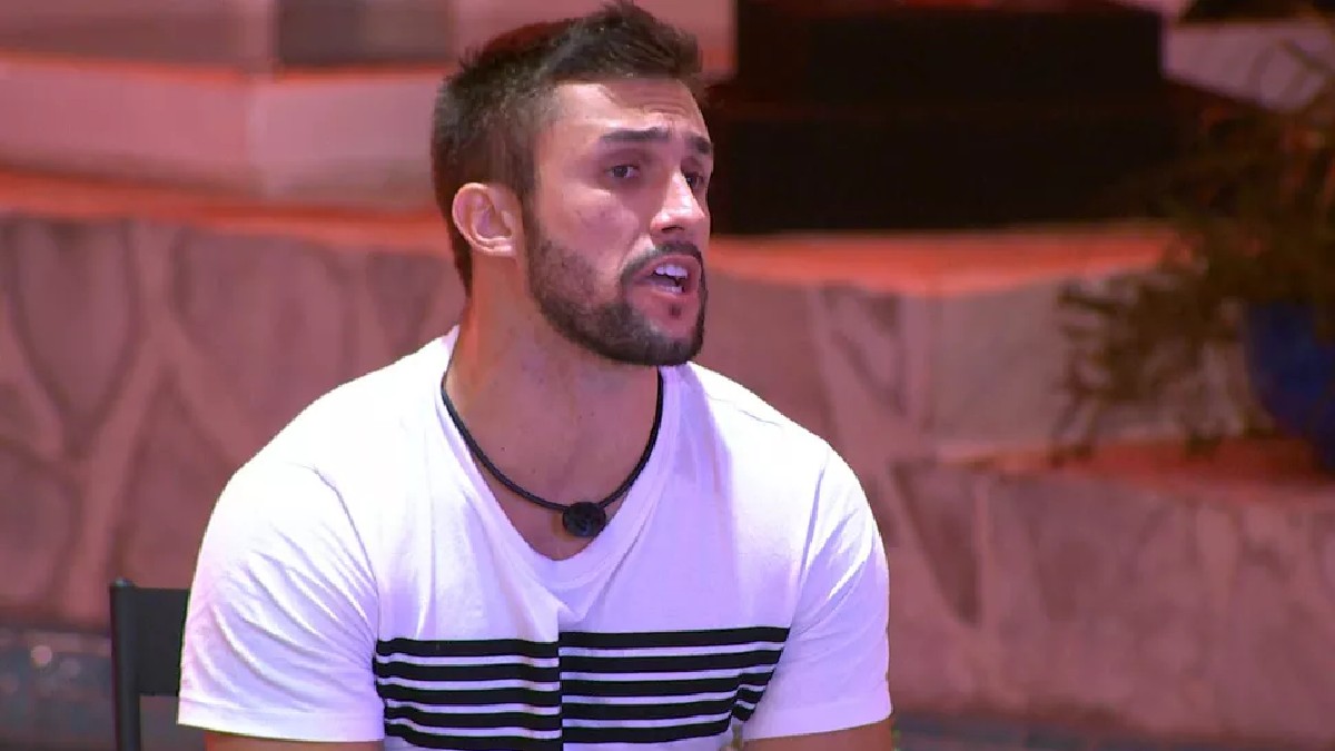 Arthur fala com Lumena no BBB 21