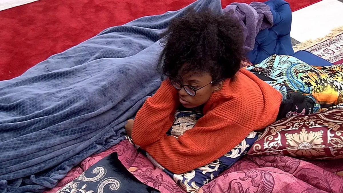 Lumena no quarto do líder no BBB 21