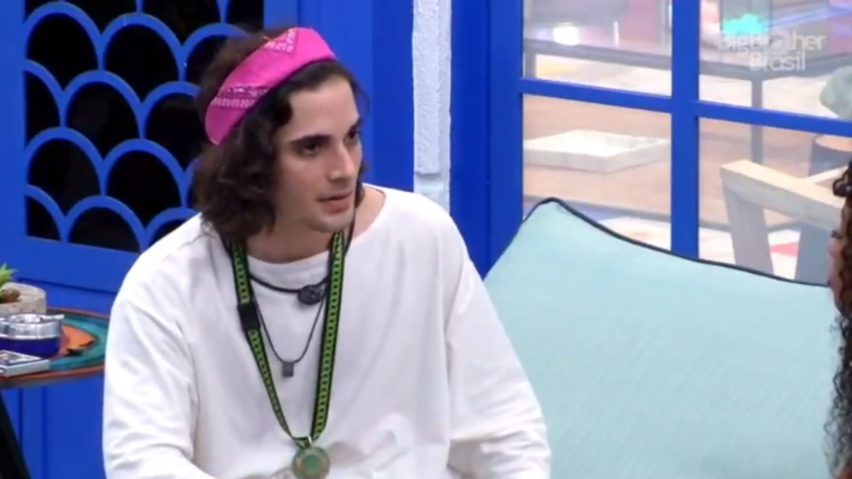 Fiuk conversa com Lumena sobre romance no BBB 21