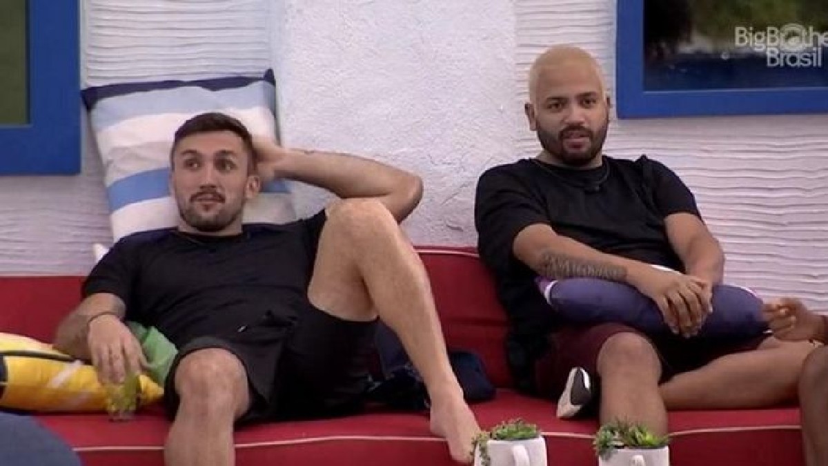 Arthur e Projota discutem no BBB 21