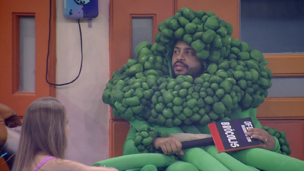 Projota e Carla Diaz conversam sobre paredão no BBB 21