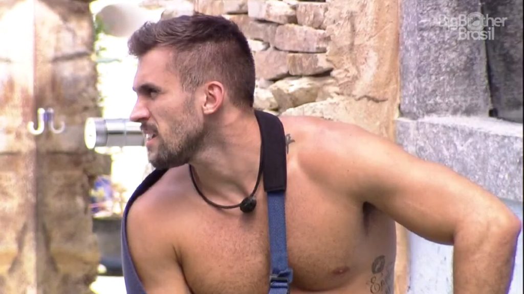 Arthur conversa com Projota no BBB 21
