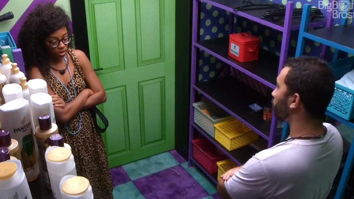 Lumena e Gilberto combinam votos no BBB 21