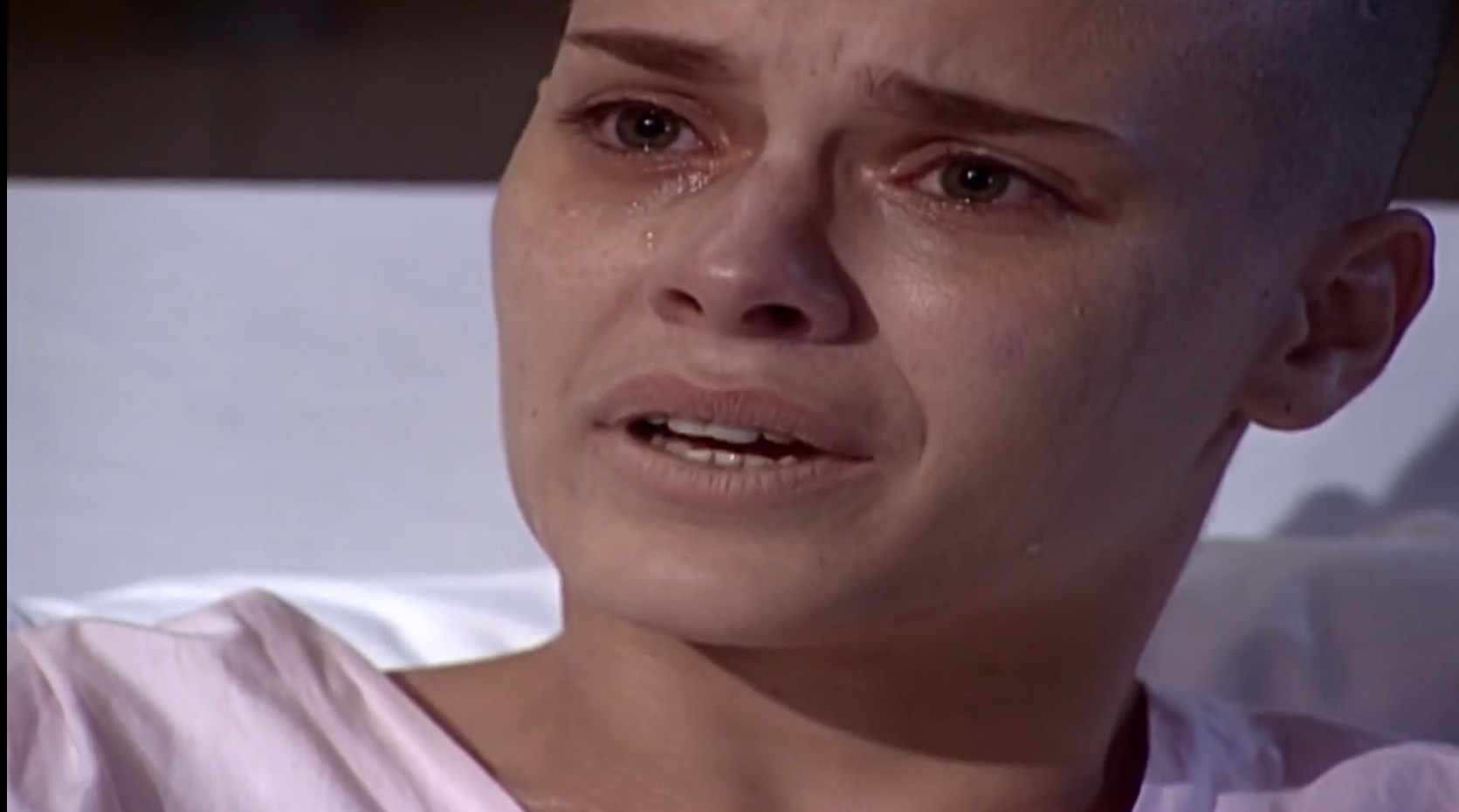Camila (Carolina Dieckmann) em Laços de Família