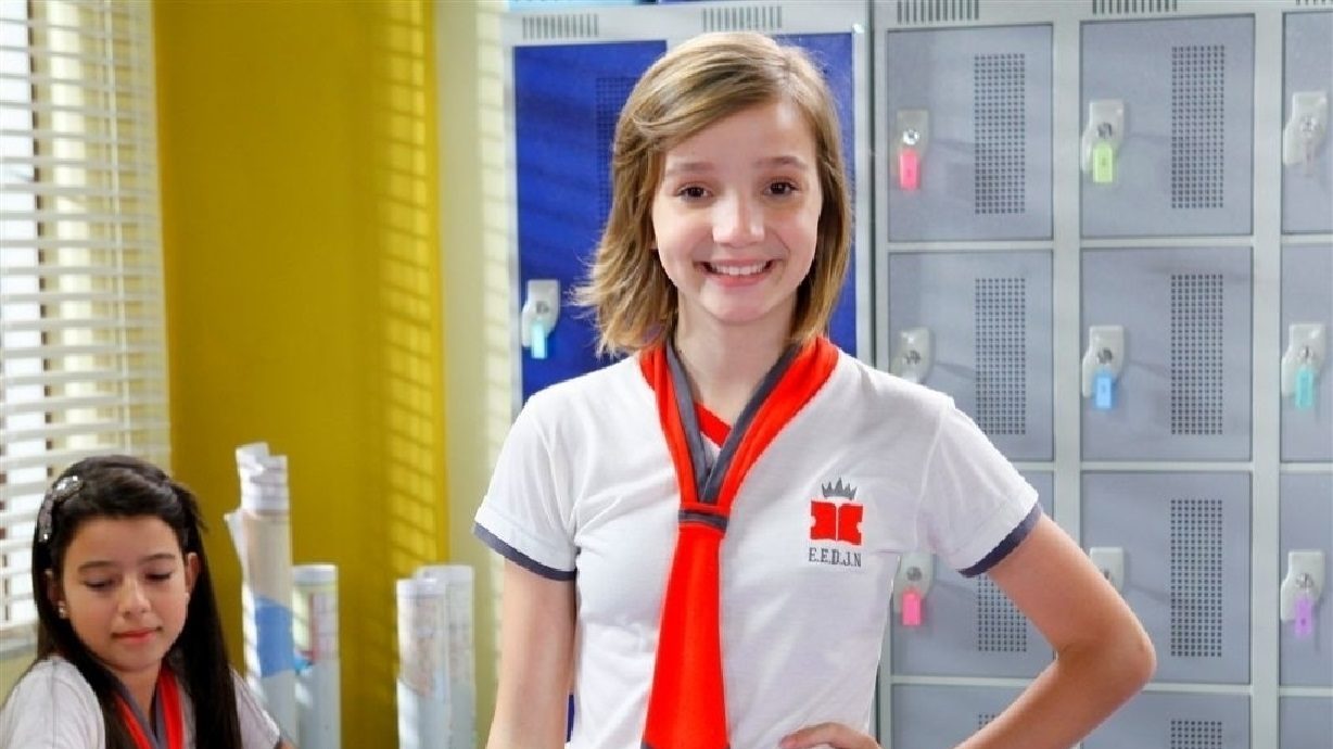 Anna Livya Padilha como Janu em Chiquititas (Divulgação / SBT)