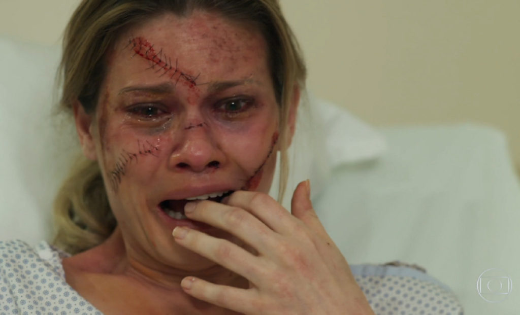 Jéssica (Karen Junqueira) em Haja Coração
