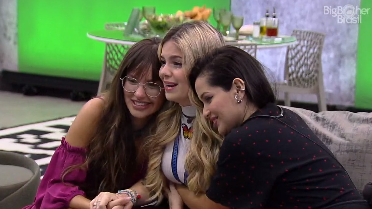 Almoço do Anjo da Viih Tube no BBB 21 (Reprodução Globoplay)