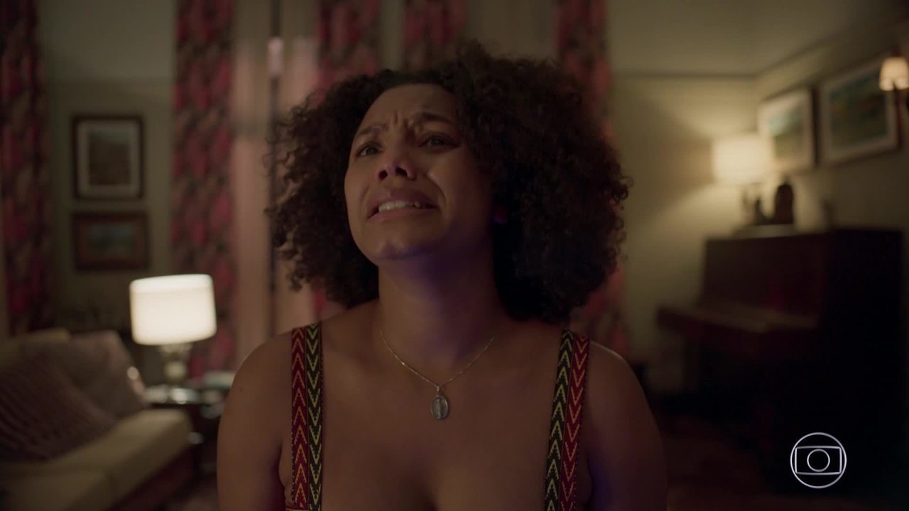 Camila (Jéssica Ellen) em Amor de Mãe