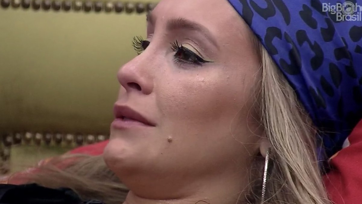 Carla Diaz chora por causa de Arthur no BBB 21
