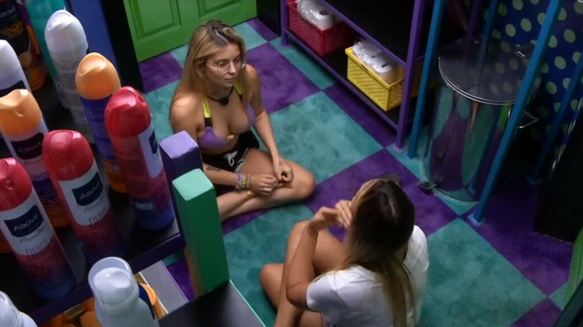 Viih Tube e Sarah no BBB 21
