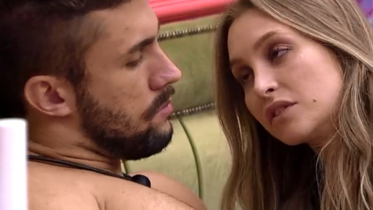 Carla Diaz e Arthur no BBB 21