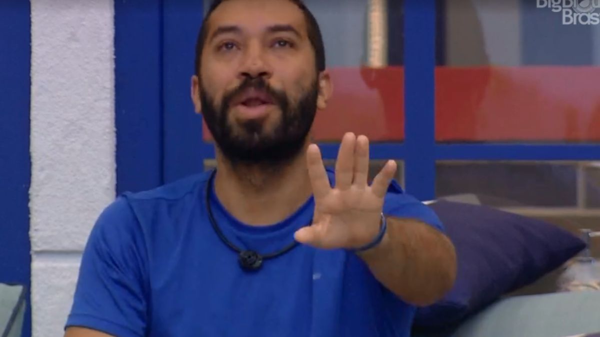 Gilberto chora no BBB 21