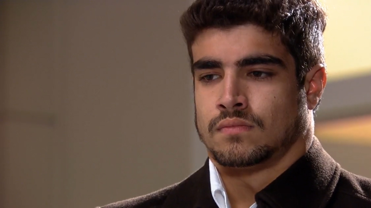 Edgar (Caio Castro) em Ti-ti-ti