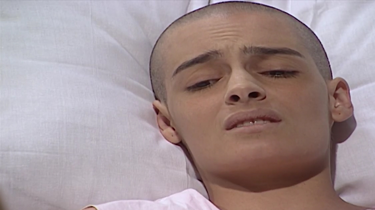 Marcela (Paula Tolentino) em Laços de Família