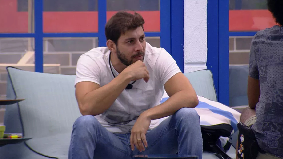 Caio analisa trajetória de Lumena no BBB 21