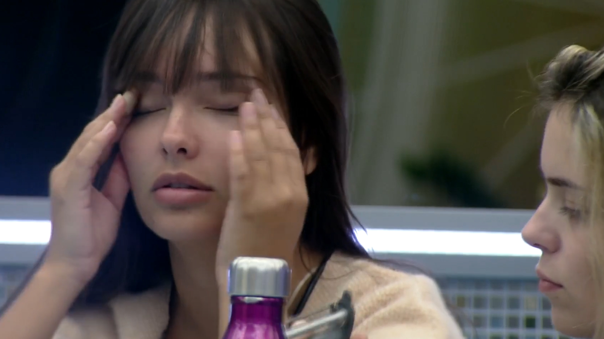 Thaís e Viih Tube conversam no BBB 21