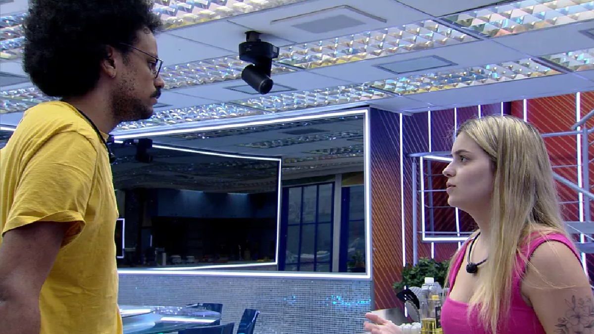 João Luiz e Viih Tube no BBB 21