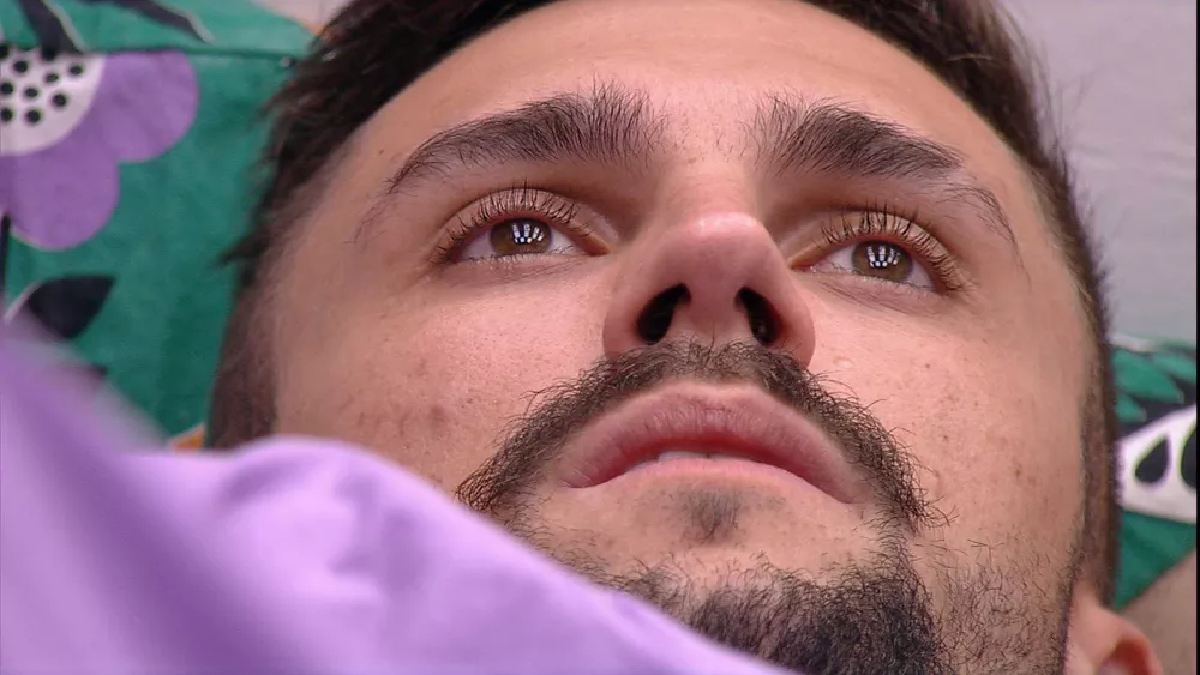 Arthur fica abalado após eliminação de Projota do BBB 21