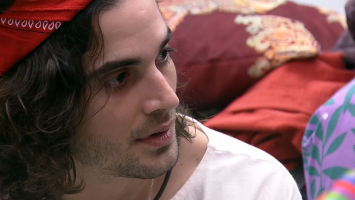 Fiuk aconselha Carla Diaz no BBB 21