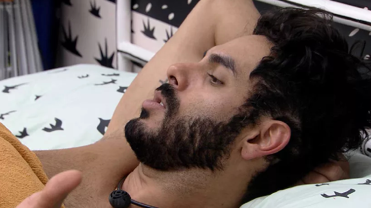 Rodolffo se irrita com barulho no Quarto Cordel do BBB 21
