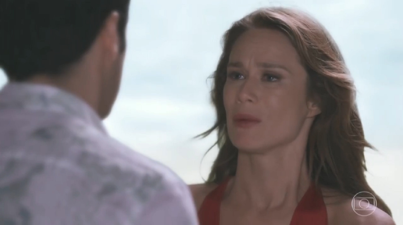 Beto (João Baldasserini) e Tancinha (Mariana Ximenes) em Haja Coração
