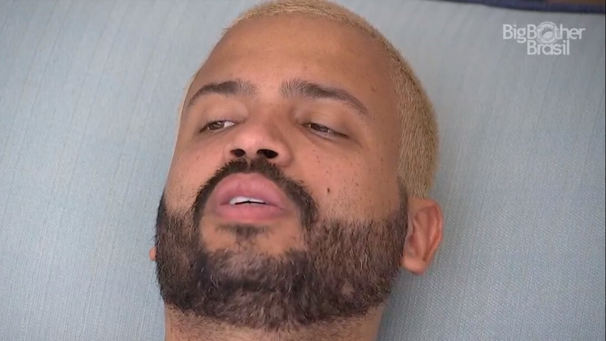 Projota confessa que está decepcionado com Caio no BBB 21