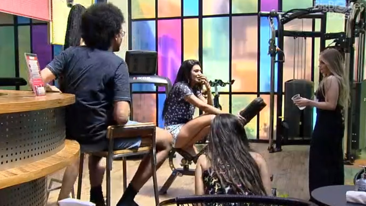 Juliette, João Luiz, Pocah, Camilla de Lucas e Carla Diaz no BBB 21