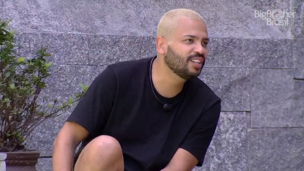 Projota comemora permanência na casa do BBB 21