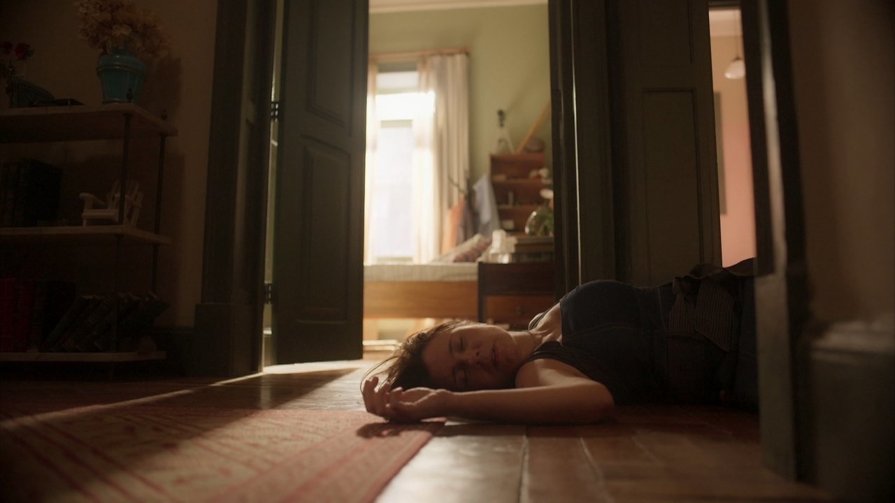 Thelma (Adriana Esteves) em Amor de Mãe
