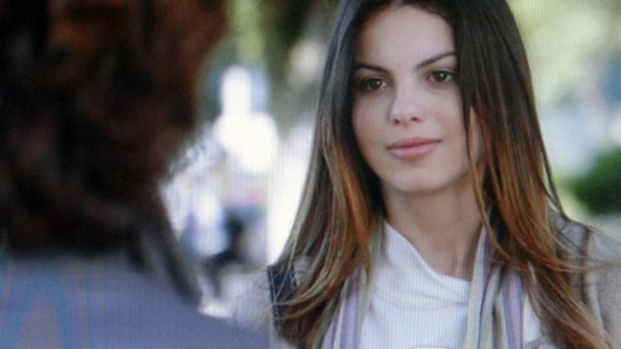 Gisele Fróes e Sthefany Brito como Vitória e Alice em A Vida da Gente (Reprodução / Globo)