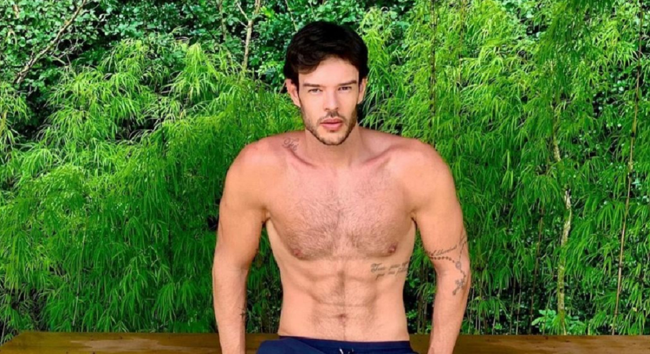 Ator Jackson Caetano