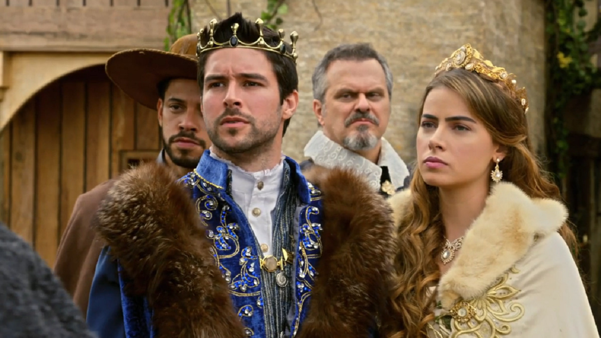 Enrico (Bernardo Velasco) e Pietra (Rayanne Morais) em Belaventura