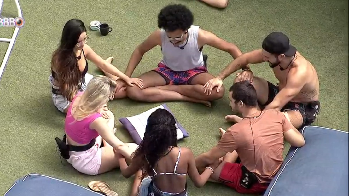 Juliette, João Luiz, Arthur, Gilberto, Camilla de Lucas e Viih Tube no BBB 21