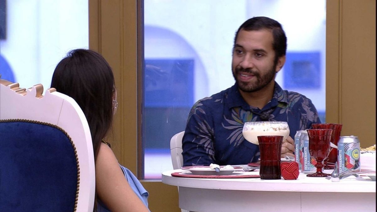 Juliette e Gilberto no Quarto do Líder do BBB 21